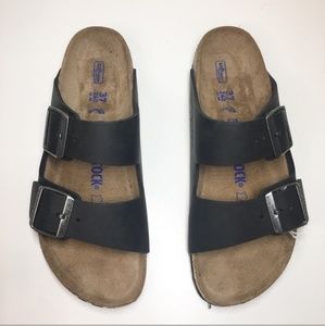 Birkenstocks in black